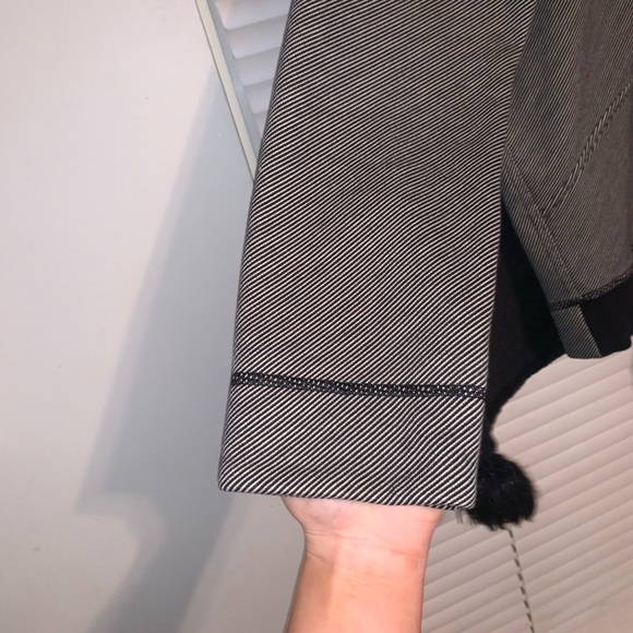 Lululemon pullover - Picture 3 of 6